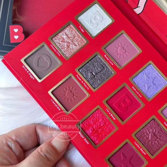 Glamlite X BETTY BOOP™ That New In Box Glamlite x Betty Boop Eyeshadow Palette Full Size~Limited Edition~